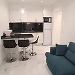 Em T1 קווארטיירה